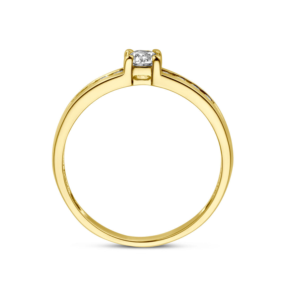 Een 14K geelgouden damesring van de Van der Kooij Collectie met een enkele ronde zirkoon in een klassieke zetting, zijaanzicht tegen een witte achtergrond.