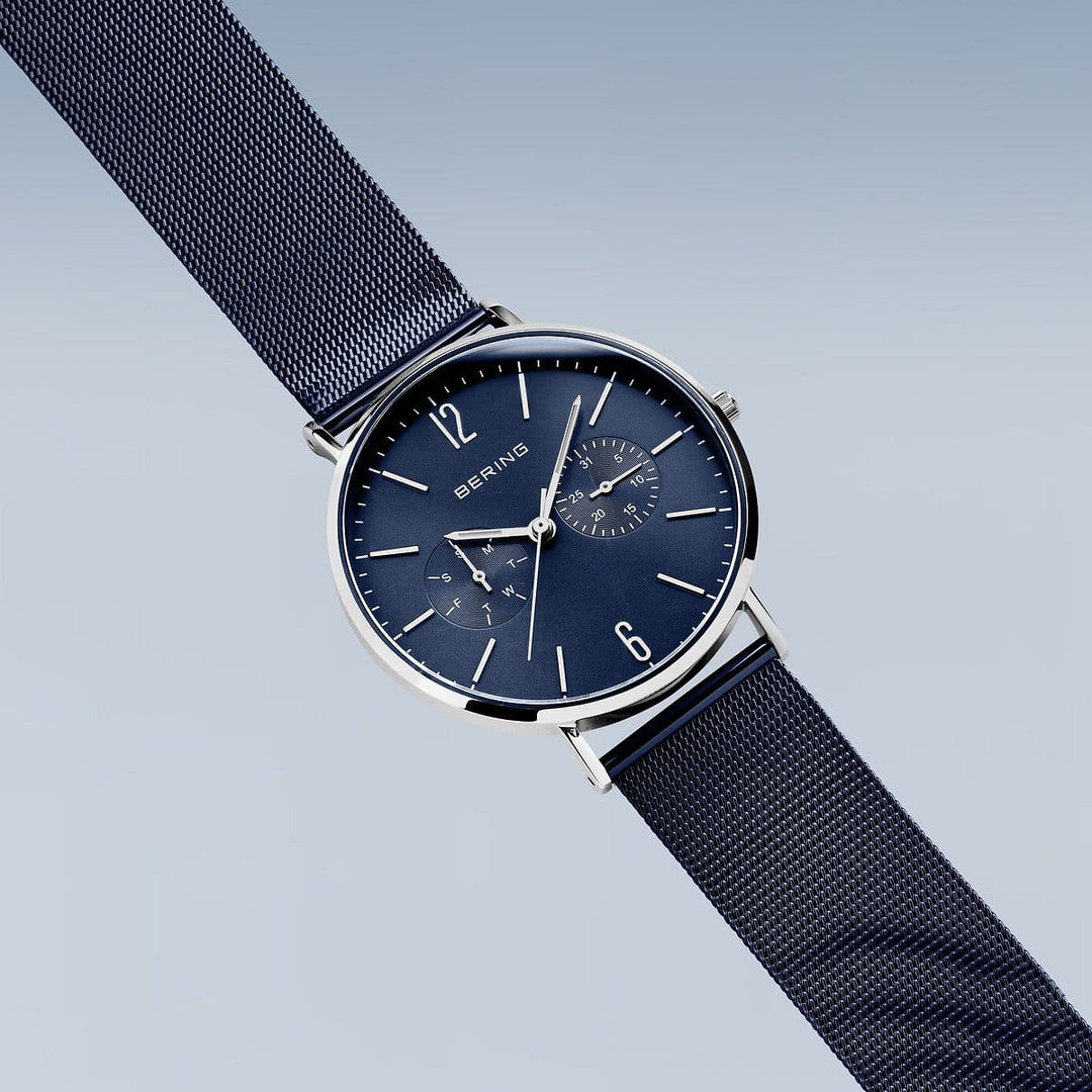 Bering Herrenuhr mit blauem Zifferblatt – 14240-303