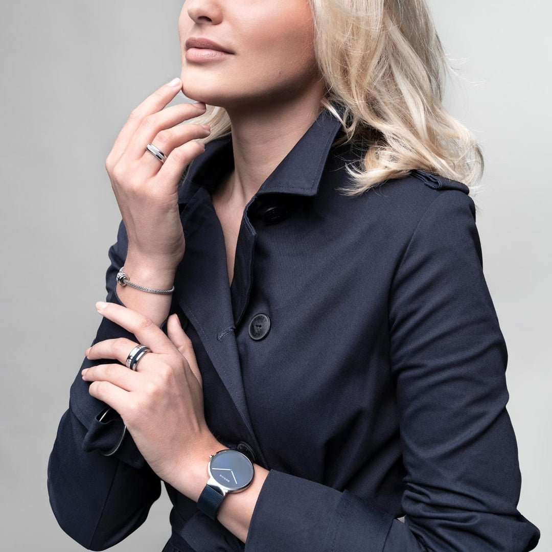 Bering Unisex-Uhr mit blauem Zifferblatt – 14539-307