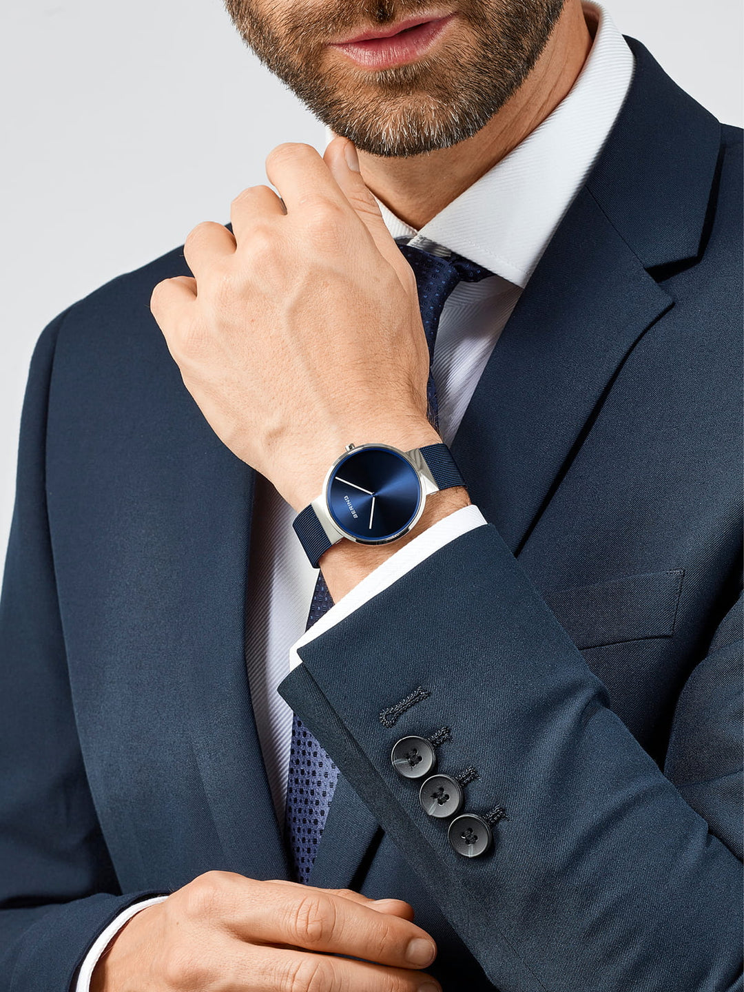 Bering Unisex-Uhr mit blauem Zifferblatt – 14539-307