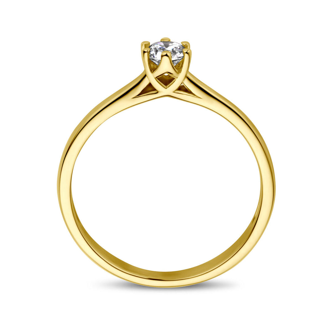 De Van der Kooij Collectie aanzoeksring diamant 0.20ct H SI in 14K geelgoud, met een ronde diamant in een verhoogde vierpoots zetting, is perfect voor je speciale trouwdag.
