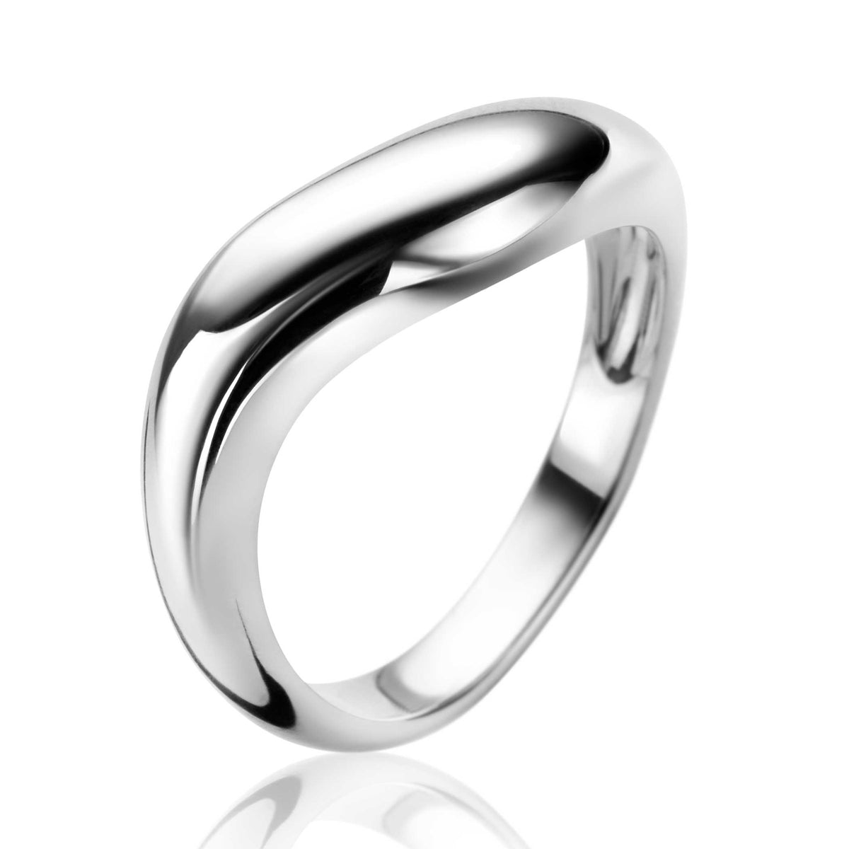 Ring aus Silber mit geschwungener, glänzender Oberfläche
