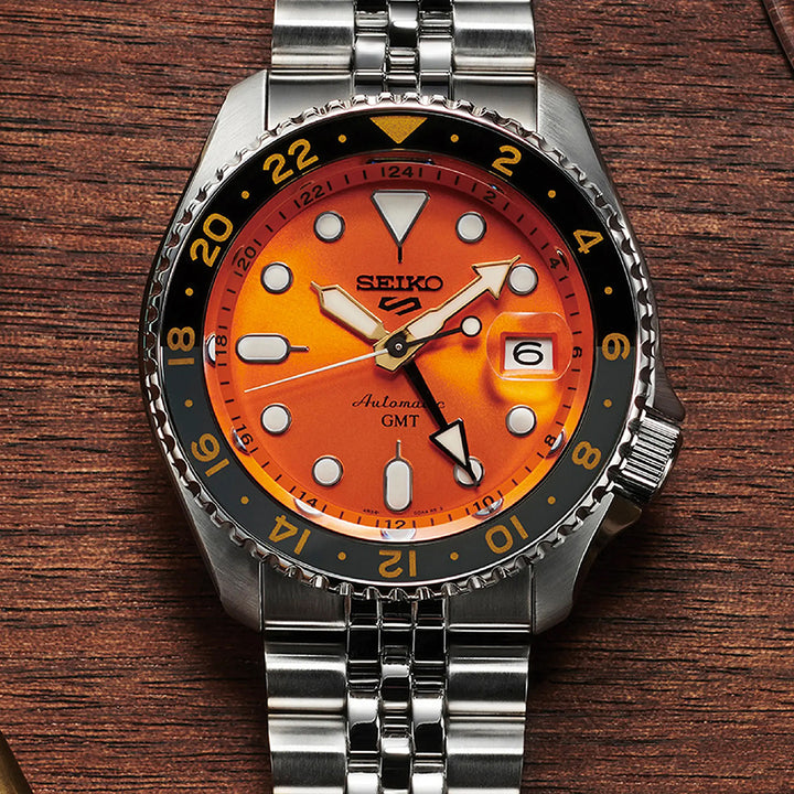 Seiko 5 Sports Herrenuhr SSK005K1