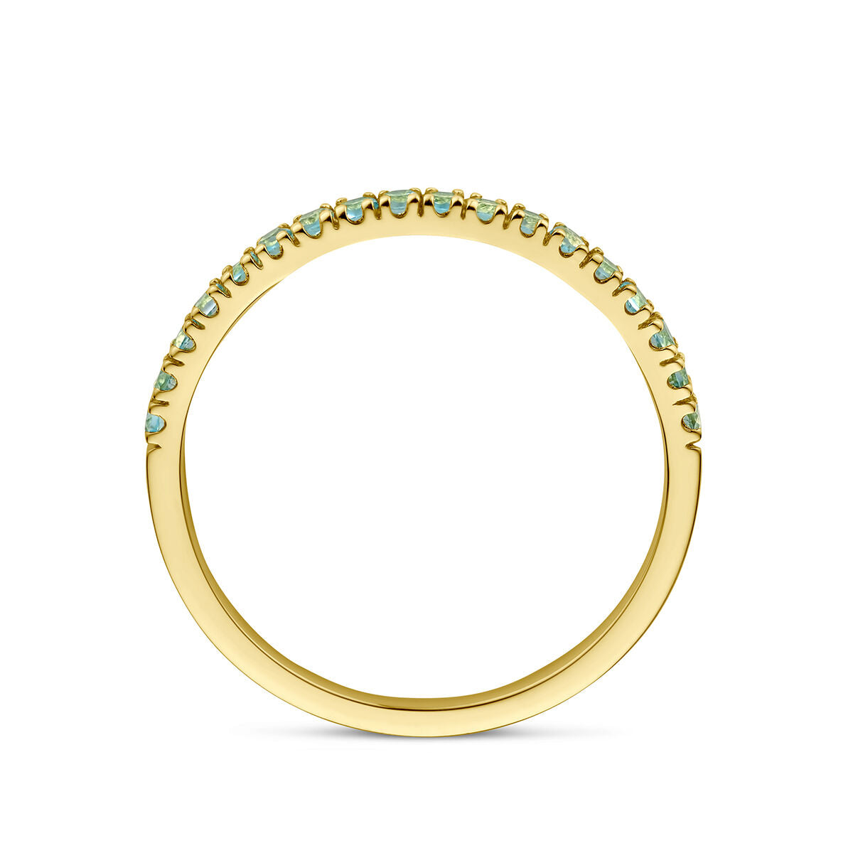 Een delicate 14K geelgouden ring met geboortesteen blauw topaas voor december uit de Van der Kooij Collectie, getoond tegen een witte achtergrond.