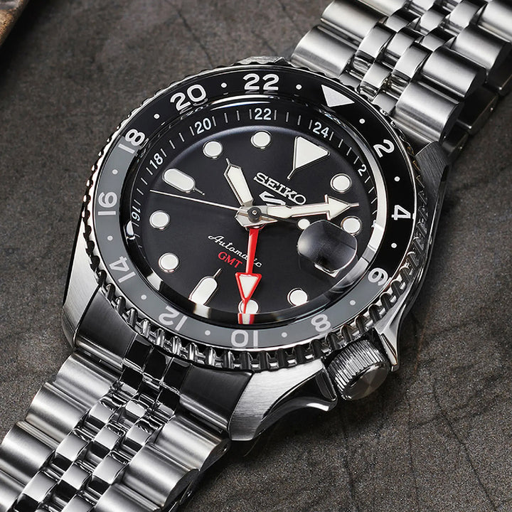 Seiko 5 Sports Herrenuhr SSK001K1