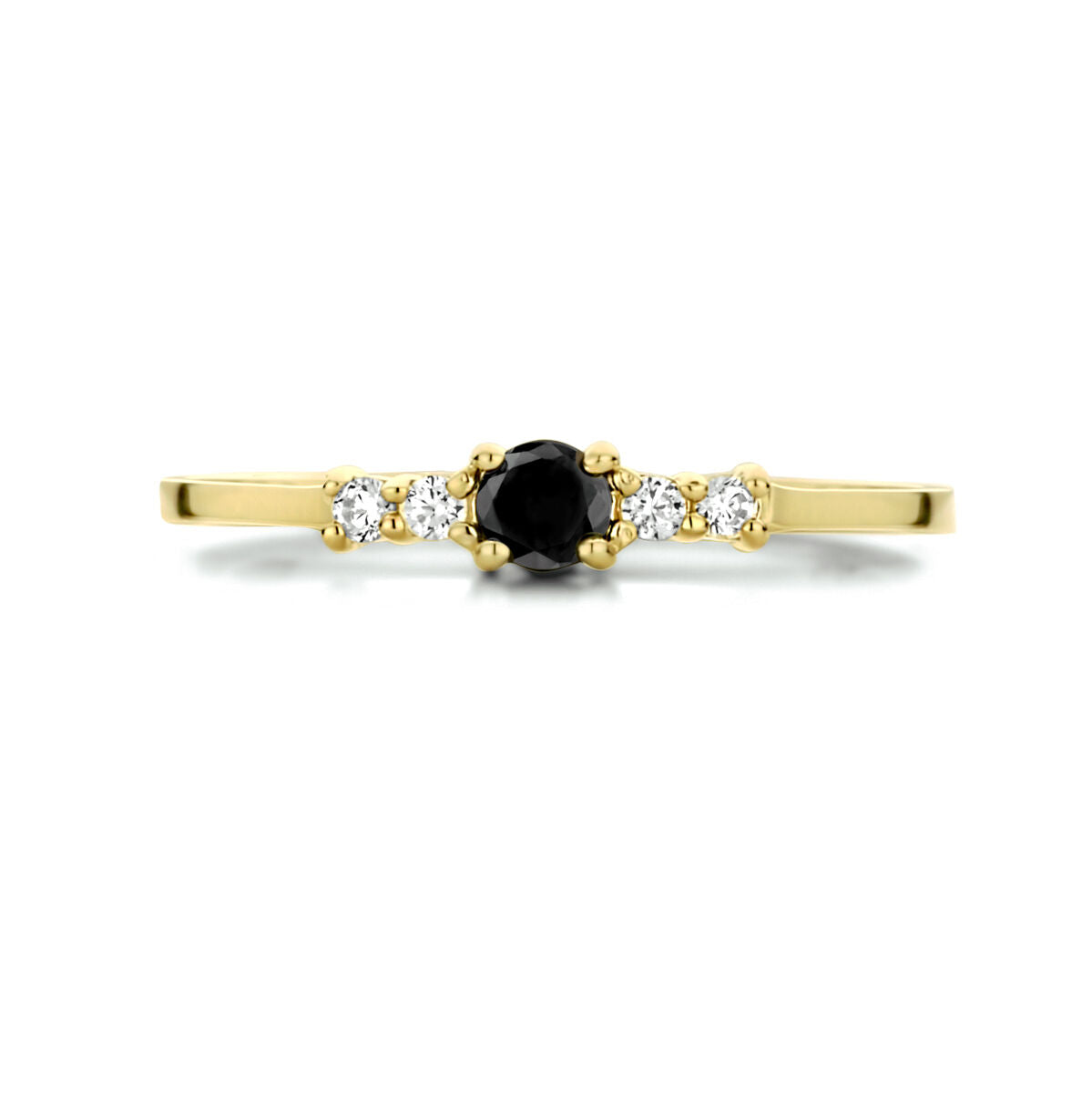 Een 14k geelgouden ring van de Van der Kooij Collectie, gezet met een centrale ronde zwarte zirkonia en aan beide zijden twee kleine witte zirkonia's, op een slanke, bewegende goudband.