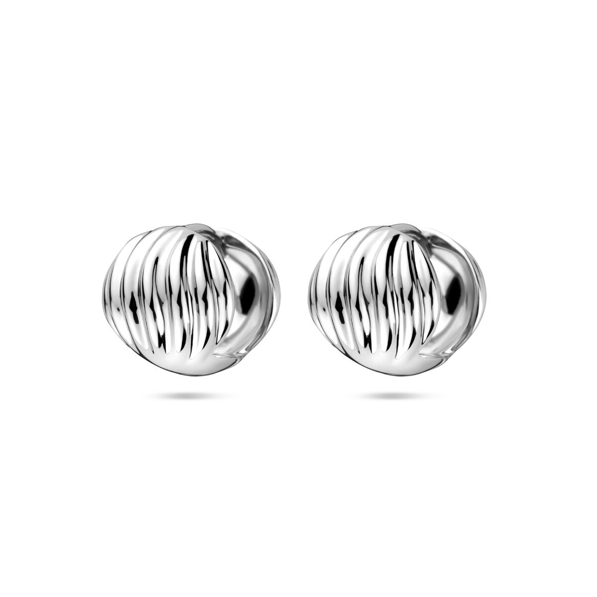 Klapp-Ohrringe aus rhodiniertem Silber mit gewellter Oberfläche und glänzendem Finish