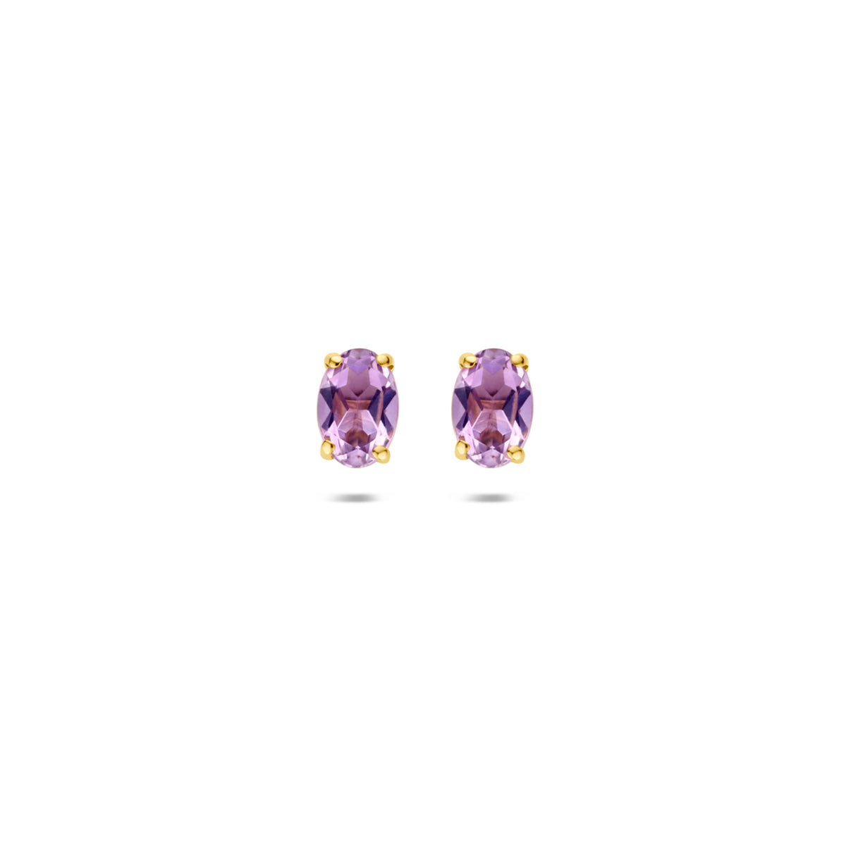 Ohrstecker aus 9K Gelbgold mit ovalen Amethysten von 6 mm in lila Farbton