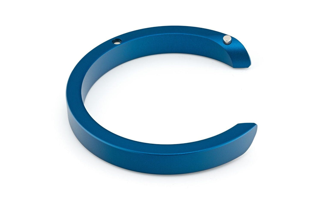 Das halbe Armband C kreuzt A1 
