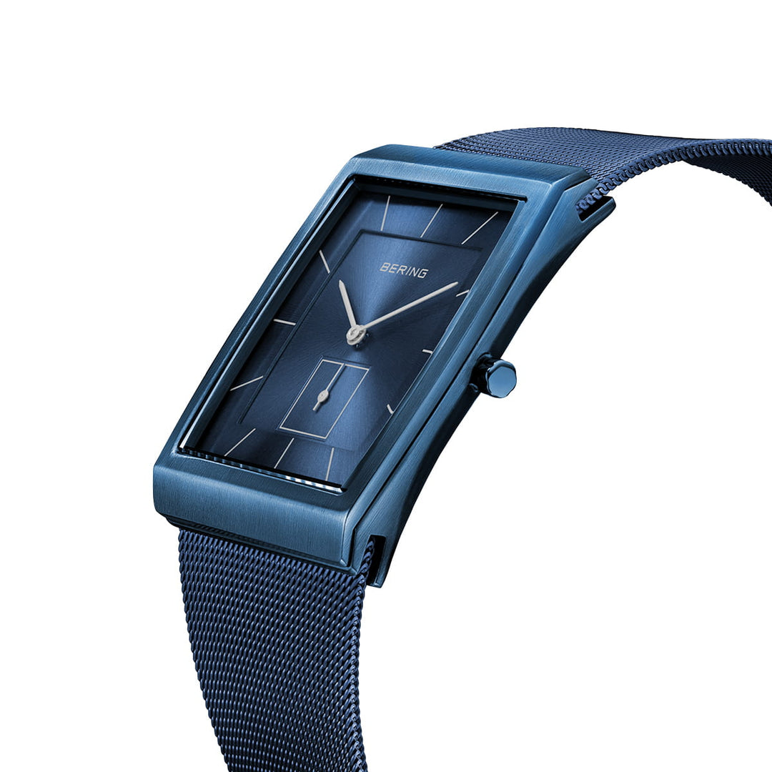 Bering Herrenuhr mit blauem Zifferblatt – 16033-397