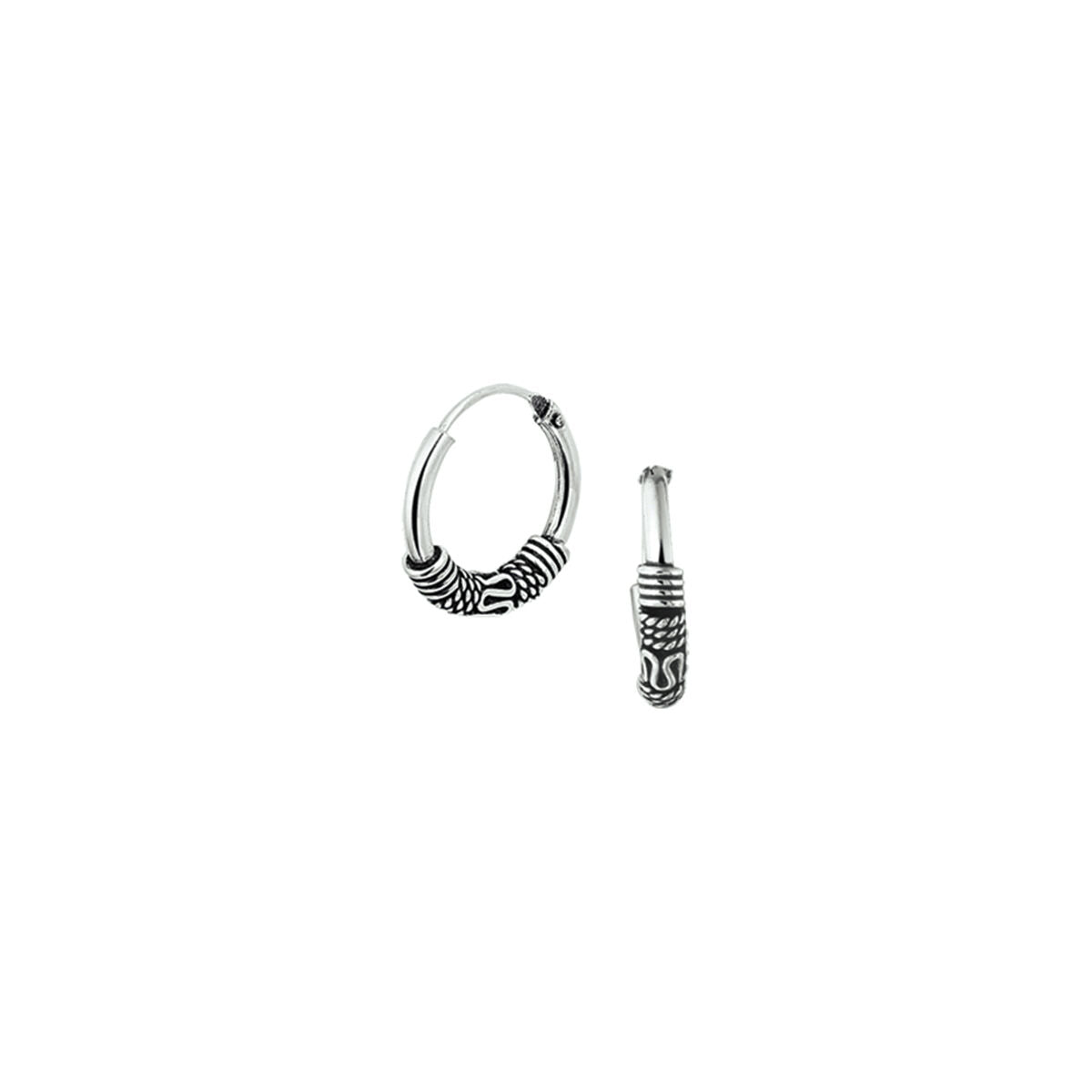 Ohringe aus oxidiertem Silber mit einem dekorativen Muster und einem Durchmesser von 3,0 mm