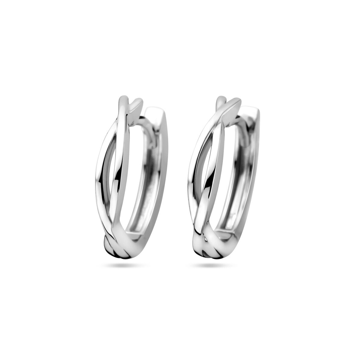 Klapp-Ohrringe aus rhodiniertem Silber mit geschwungenem Design und glänzender Oberfläche