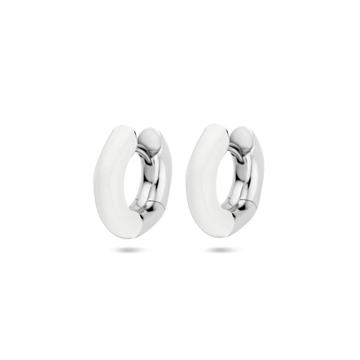 Klapp-Ohrringe aus rhodiniertem Silber mit weißem Emaille, 4 mm breit