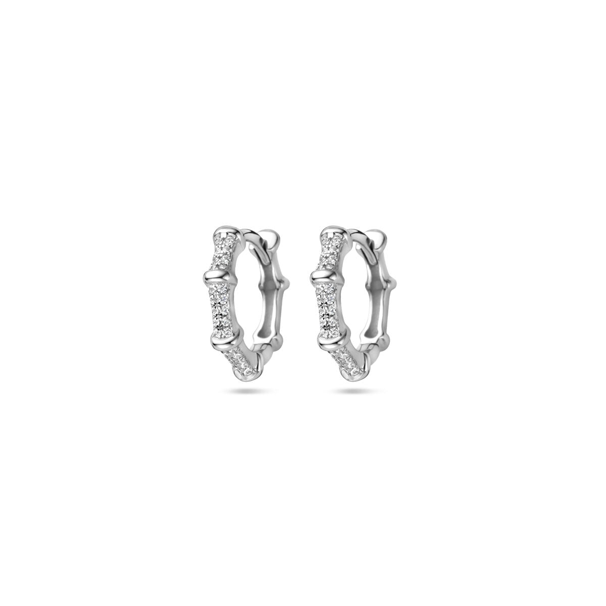 Klapp-Ohrringe aus rhodiniertem Silber mit Zirkonia, 13 mm, in bamboeähnlicher Form.