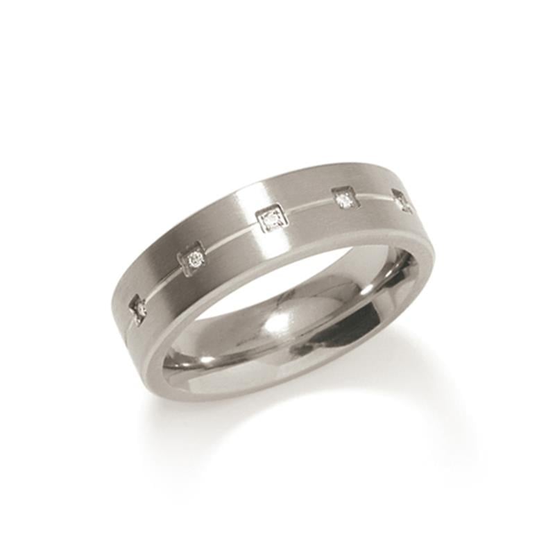 Titanring aus Titan mit fünf kleinen, eingelassenen Diamanten und glänzender Oberfläche