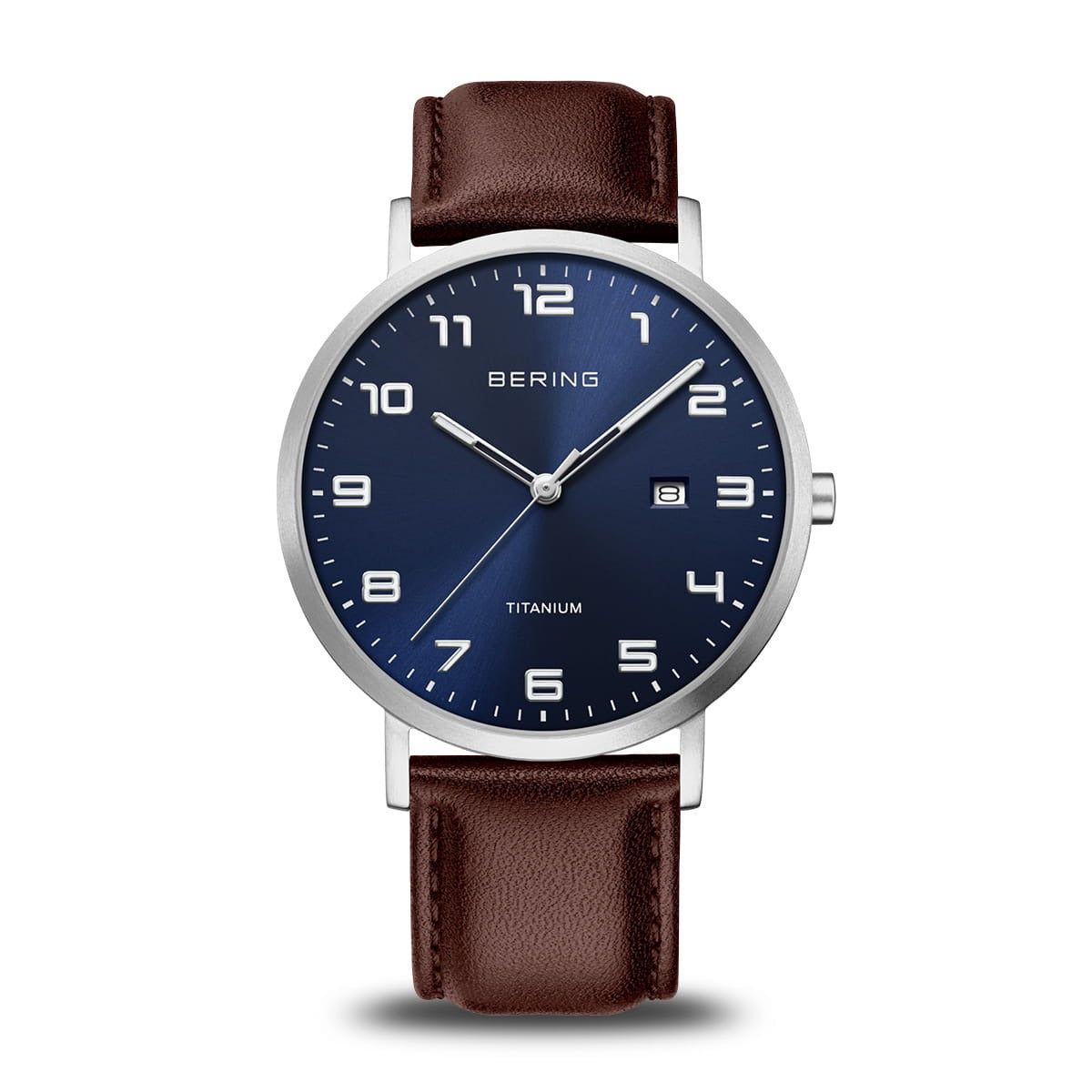 Herrenarmbanduhr mit blauem Zifferblatt, silbernem Gehäuse und braunem Lederarmband