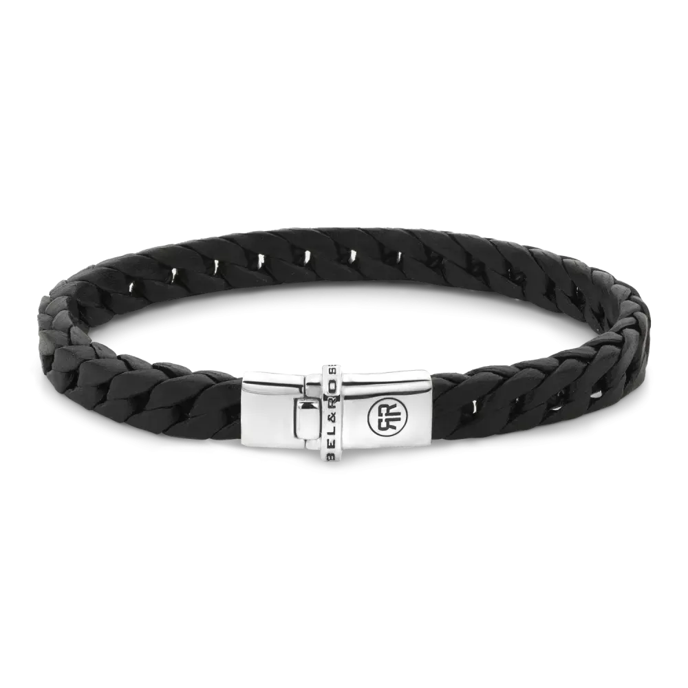 Schwarzes geflochtenes Armband mit silberner Verschlussmechanik und kleinen Details