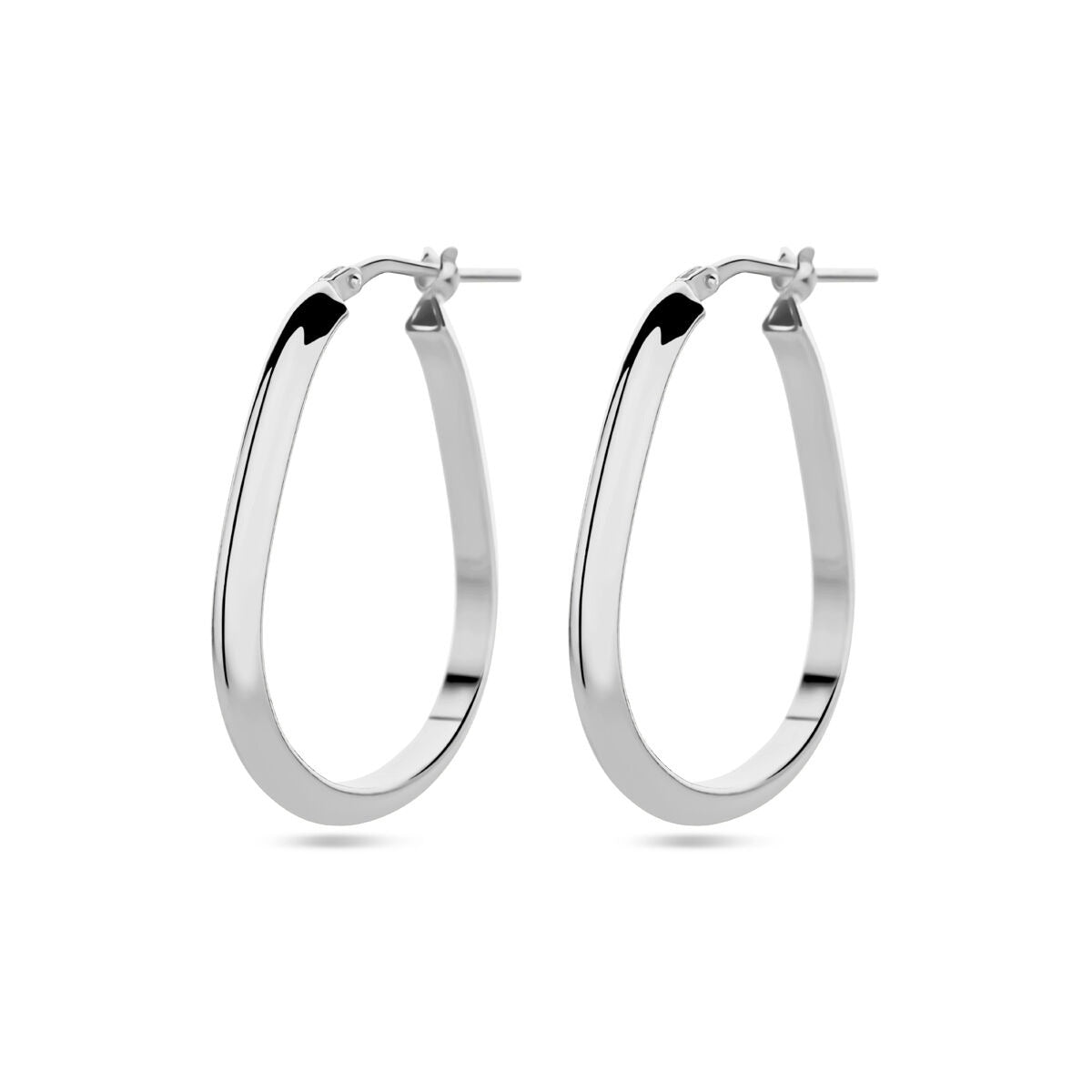 Gerhodinierte Ohrringe aus 925 Silber in ovaler Form mit glänzender Oberfläche