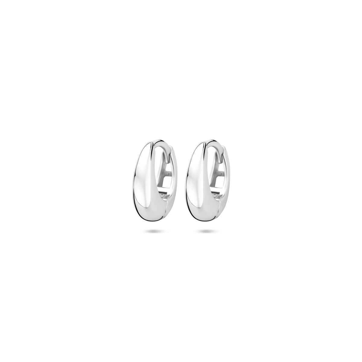 Gerhodineerte Klapp-Ohrringe aus 925 Silber mit ovaler Form und glänzender Oberfläche