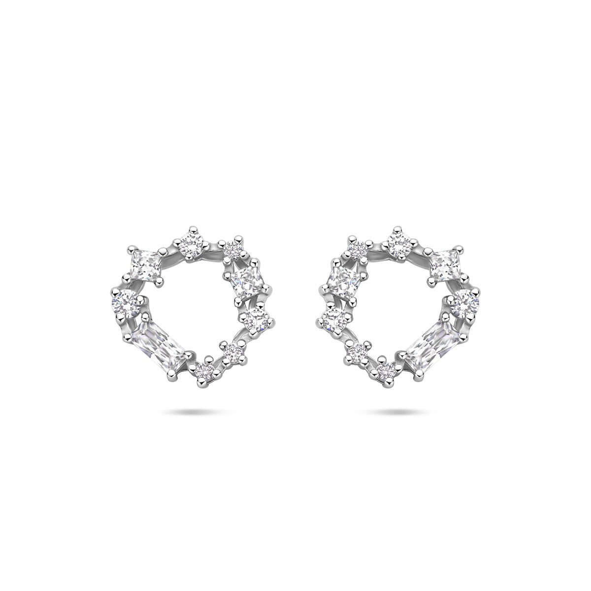 Gerhodineerde Silberohrringe für Damen mit brillantgeschliffenen Zirkonia in ovaler Form
