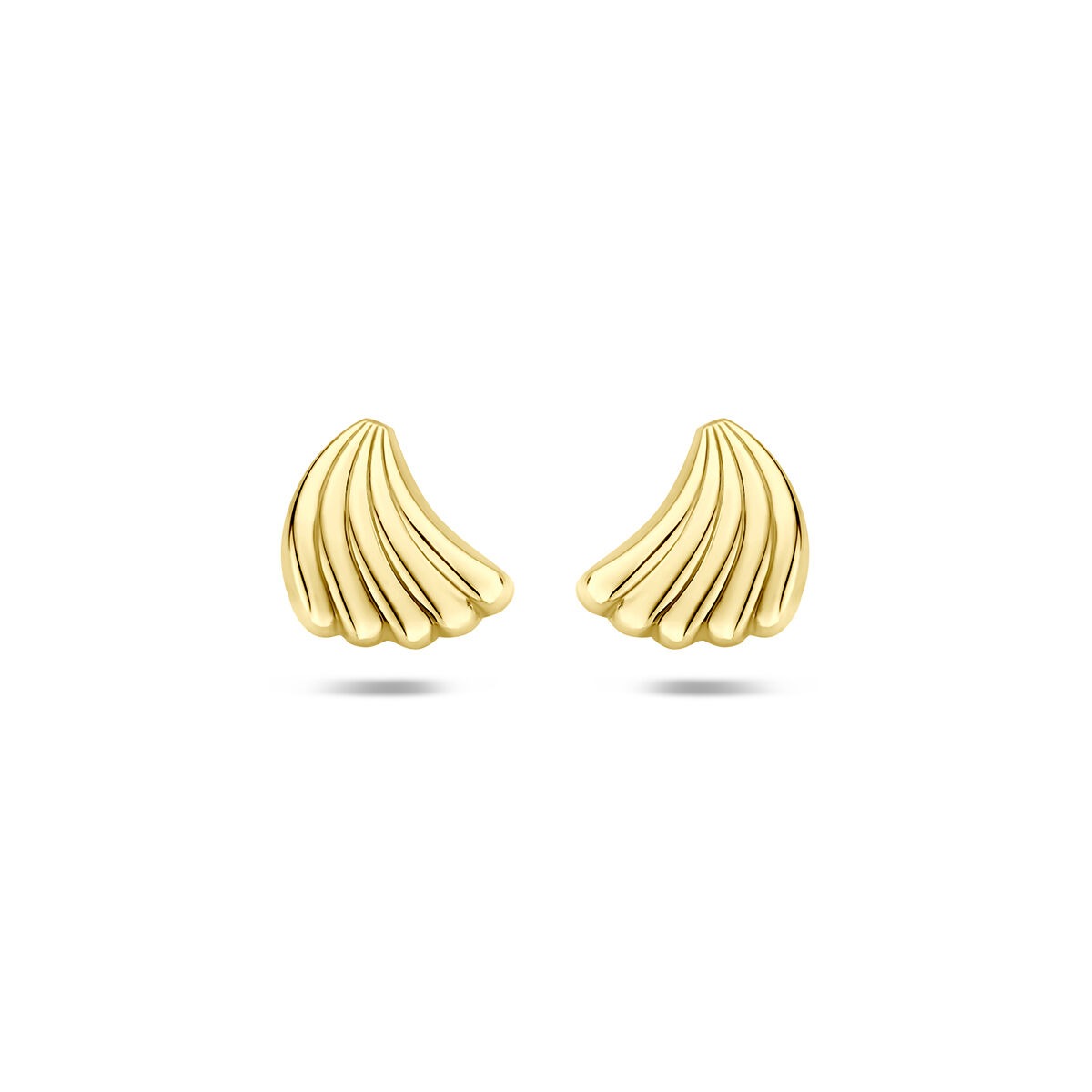 Ohrstecker aus 9 Karat Gelbgold in Muschelform mit gewellter Oberfläche