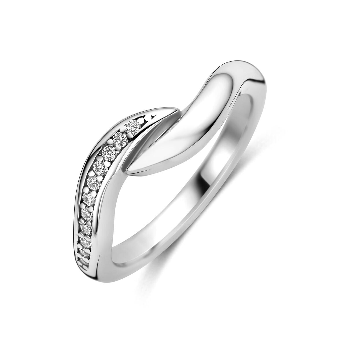 Ring aus rhodiniertem 925 Silber mit Zirkonia, geschwungene Form und funkelnder Steinreihe