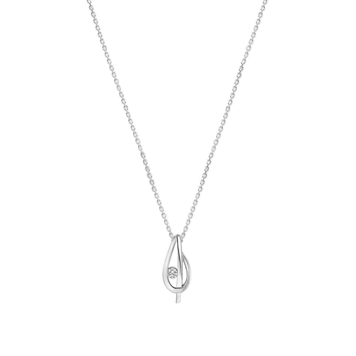 Halskette aus Silber mit tropfenförmigem Anhänger und solitärer Zirkonia