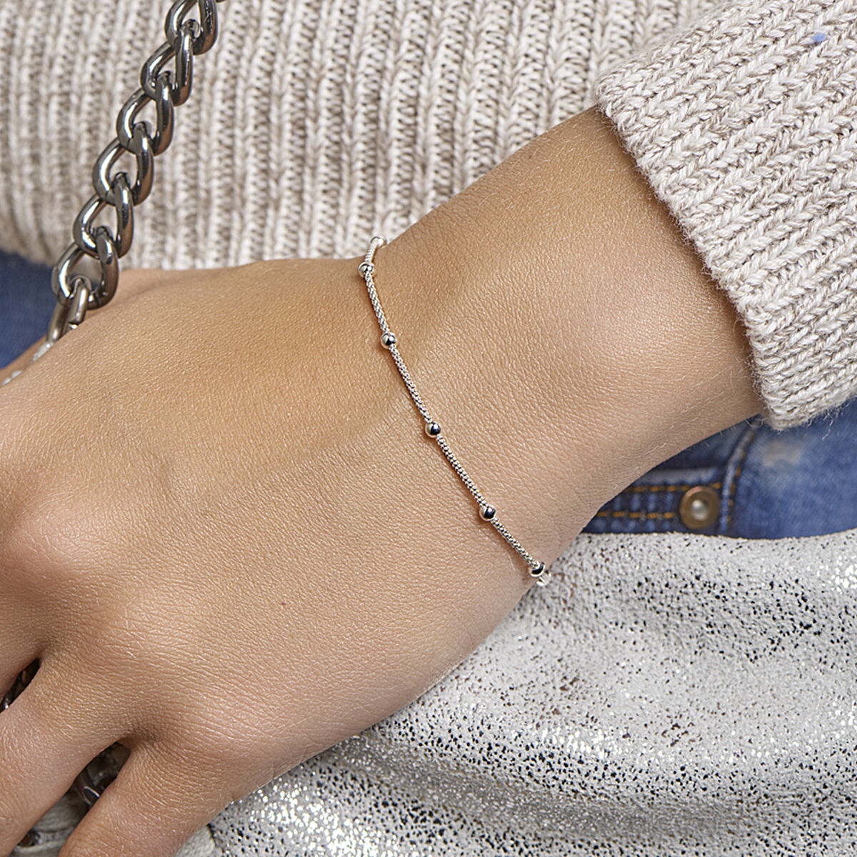 Silberarmband mit Kugelgliedern