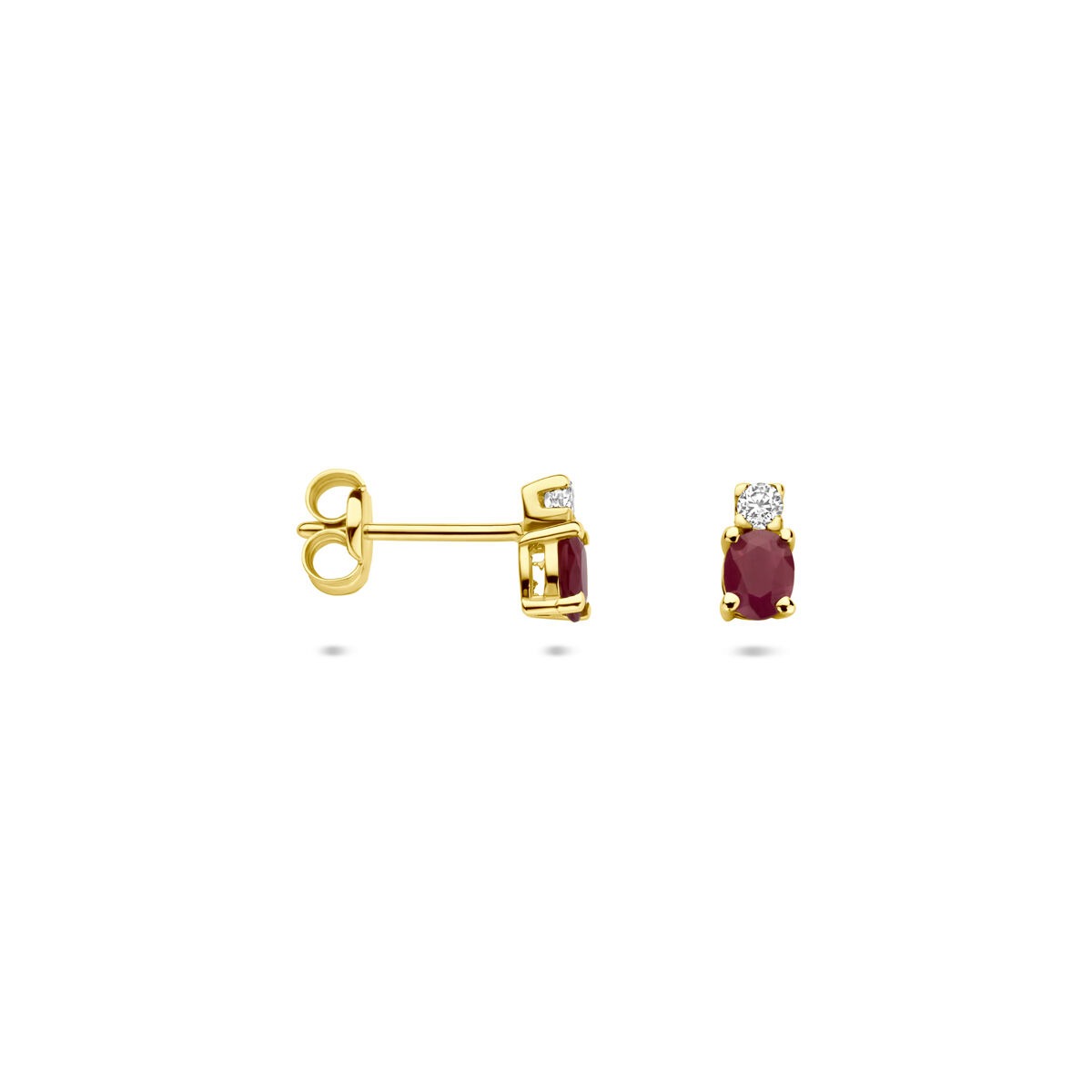 14 Karat Gelbgold Ohrstecker mit Rubin und Zirkonia – 6 x 3 mm