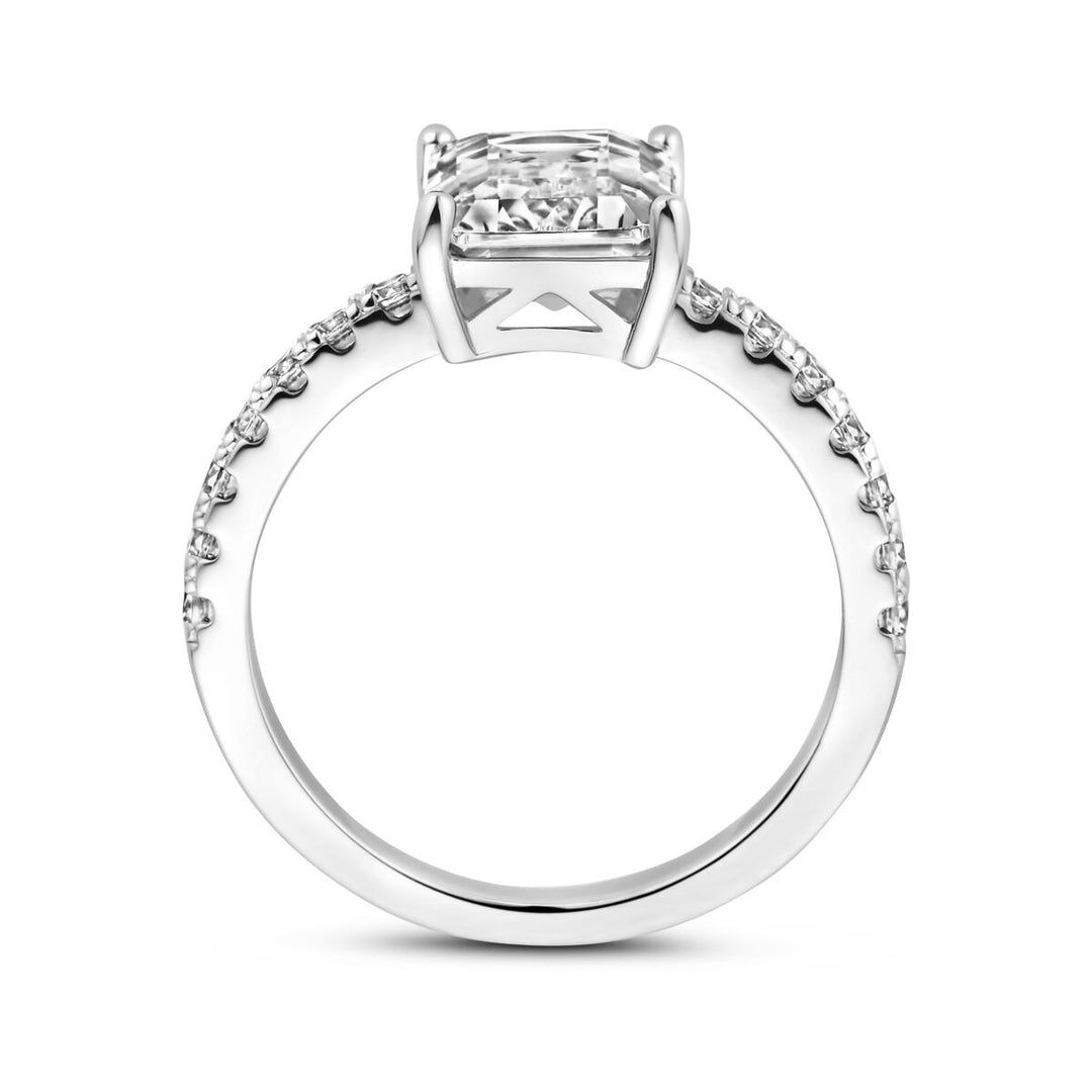 Zilveren ring met emerald cut zirkonia – gerhodineerd 925 zilver