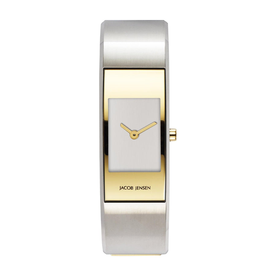 Uhr mit rechteckigem Gehäuse, silbernem Armband und goldfarbener Lünette, mit weißem Zifferblatt
