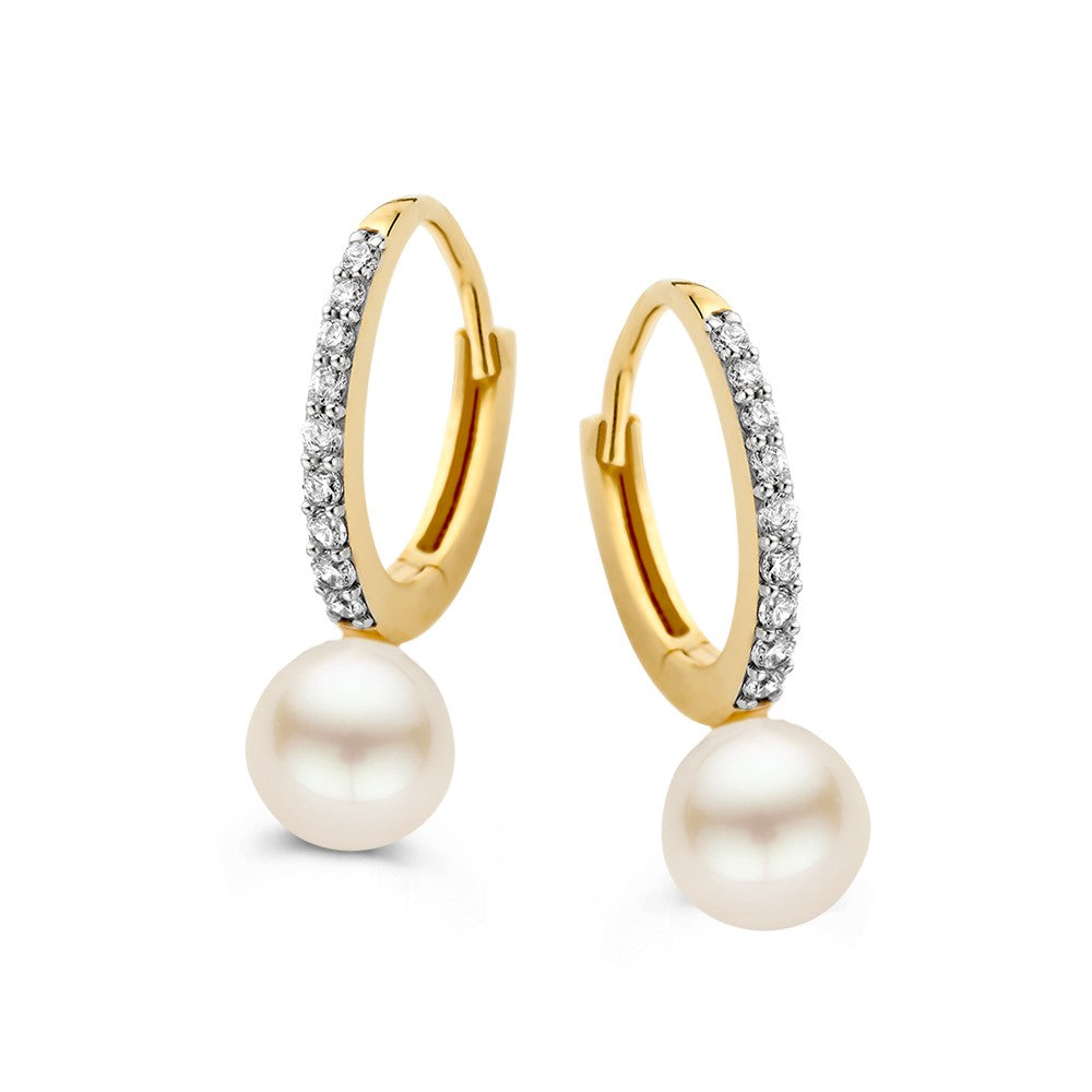 14K goldene Ohrringe mit einer Perle und Zirkonia-Steinen, ovaler Form und funkelndem Detail
