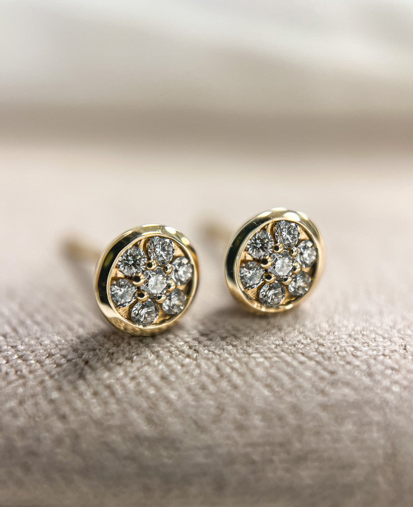 Gelbgold Ohrstecker mit Diamant von 0,18 Karat – Elegante