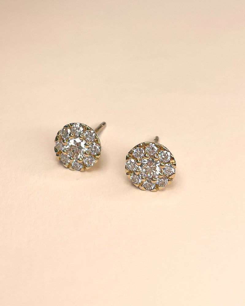 Gelbgold Ohrstecker mit Diamant in Entourage Fassung – 0,80 ct