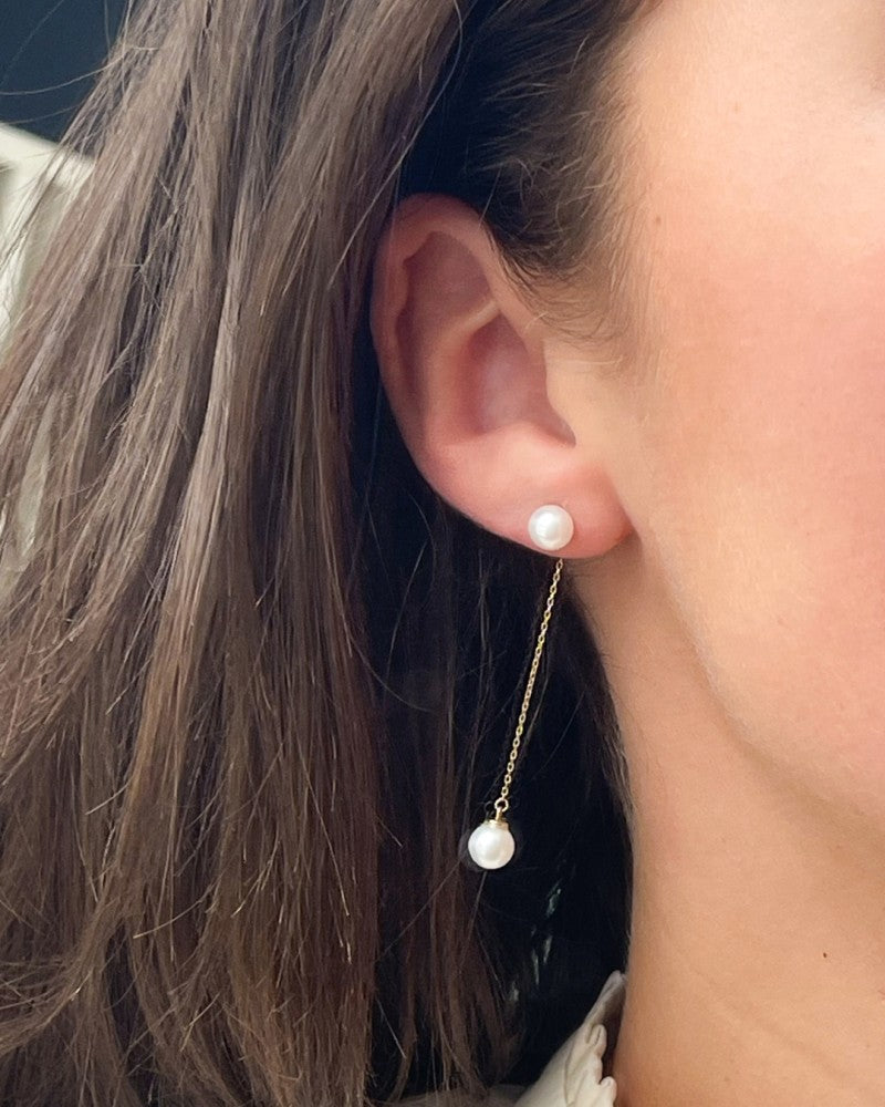 Lange Ohrringe aus Gelbgold mit Perlen, 14 Karat