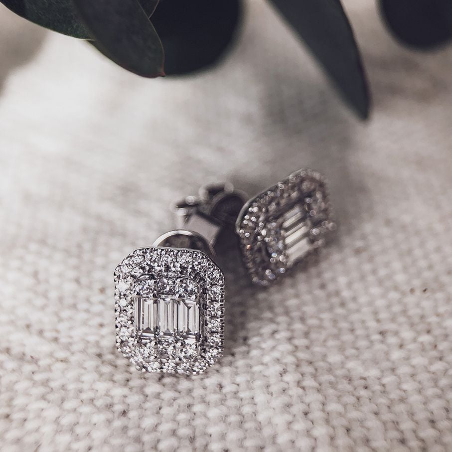 Ohrstecker aus Weißgold mit Baguette-Diamanten – 14K Ohrringe für Damen, 0,80 Karat Diamant