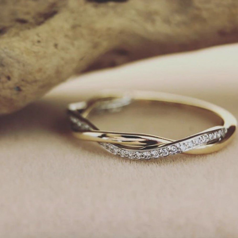 14 Karat Bicolor Goldring mit Diamanten im Brillantschliff