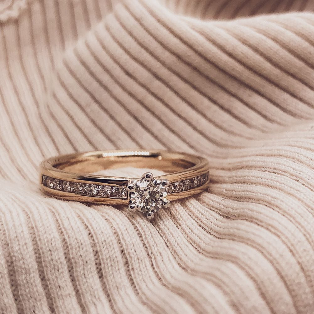 Bicolor-Damenring aus Gelb- und Weißgold mit Diamant (0.50 Karat) – 14 Karat