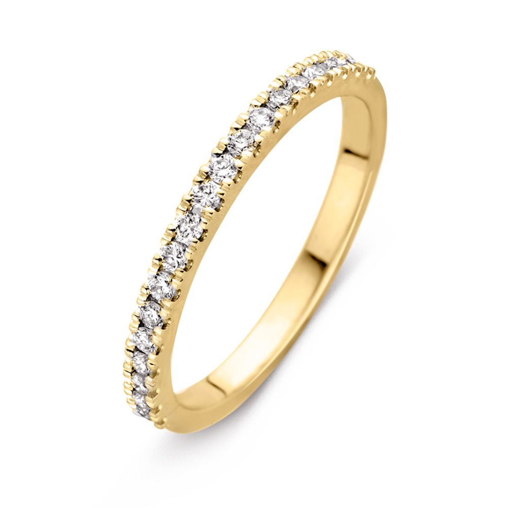Feine gelbgoldene Ring mit Diamanten, besetzt mit funkelnden Steinen entlang der Fassung