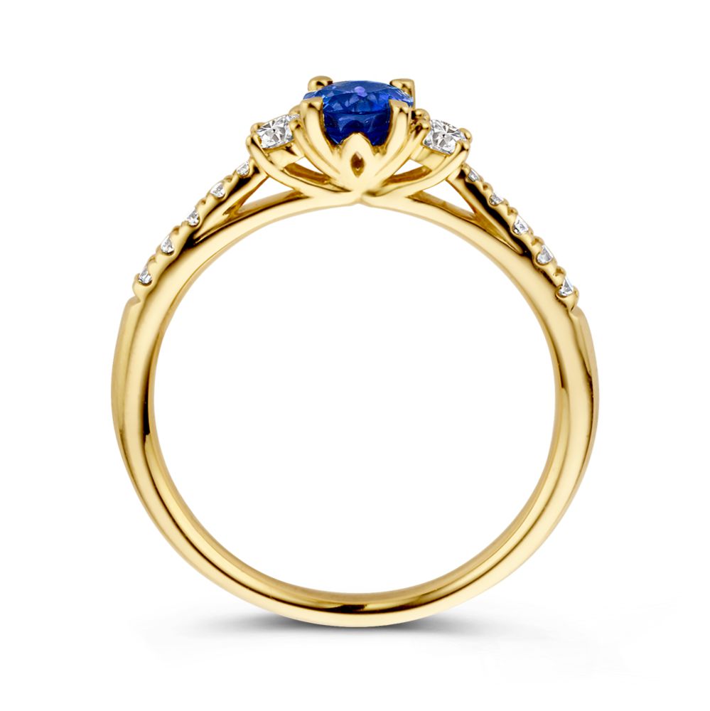 Eleganter Gelbgoldring mit wunderschönem Saphir und Brillanten