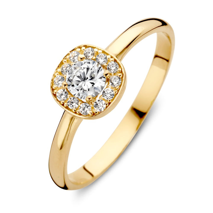 De Geelgouden Ring met Ronde Zirkonia in Vierkante Zetkast en Halo van Excellent Jewelry is gemaakt van 14 karaat geelgoud en schittert door de centrale ronde zirkonia, omringd door een halo van kleinere stenen.