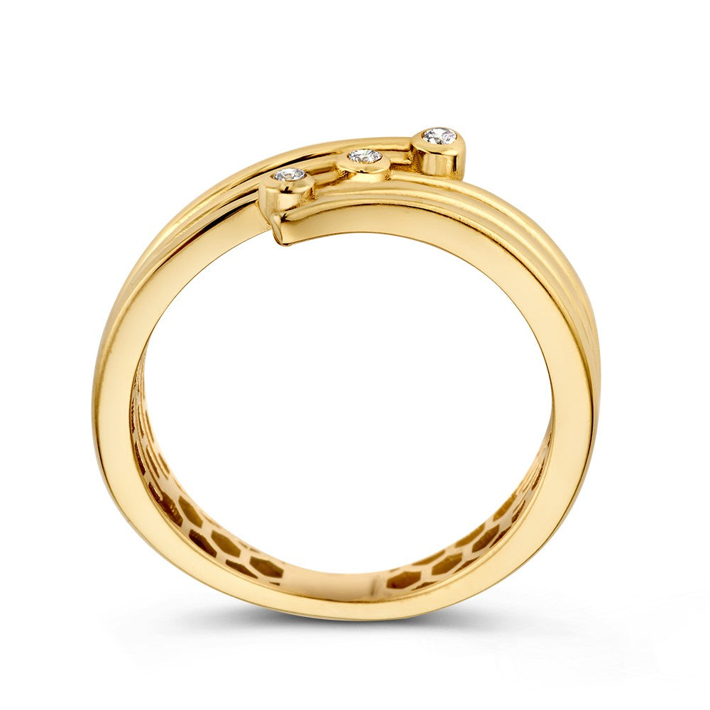 Eleganter Gelbgoldring mit Zirkonia – Ein modern verspielter Look