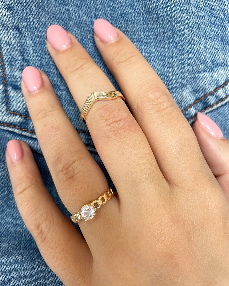 Goldener Solitärring mit Gourmet-Kette und Zirkonia – Eine perfekte Kombination aus elegant und modern