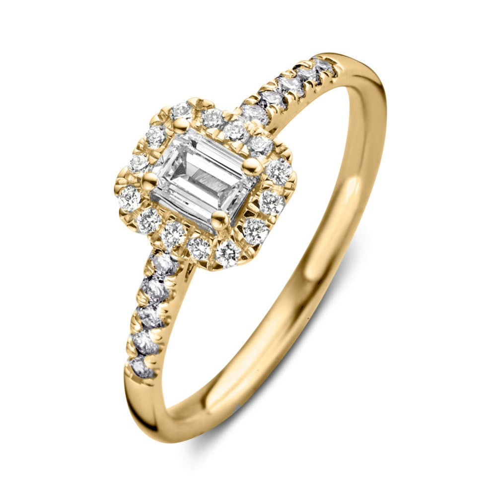 Ring aus Gelbgold mit quadratischem Zifferblatt und Brillanten umgeben von kleinen Steinen