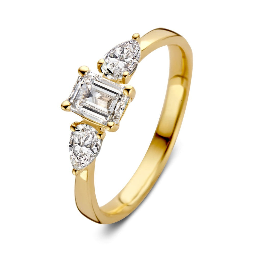 Ring aus 18 Karat Gelbgold mit drei Diamanten, einem rechteckigen und zwei tropfenförmigen Steinen