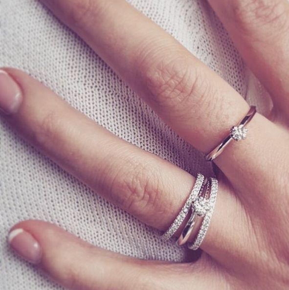 Eleganter 14 Karat Weißgoldring mit 0,19 Karat Brillant Diamant