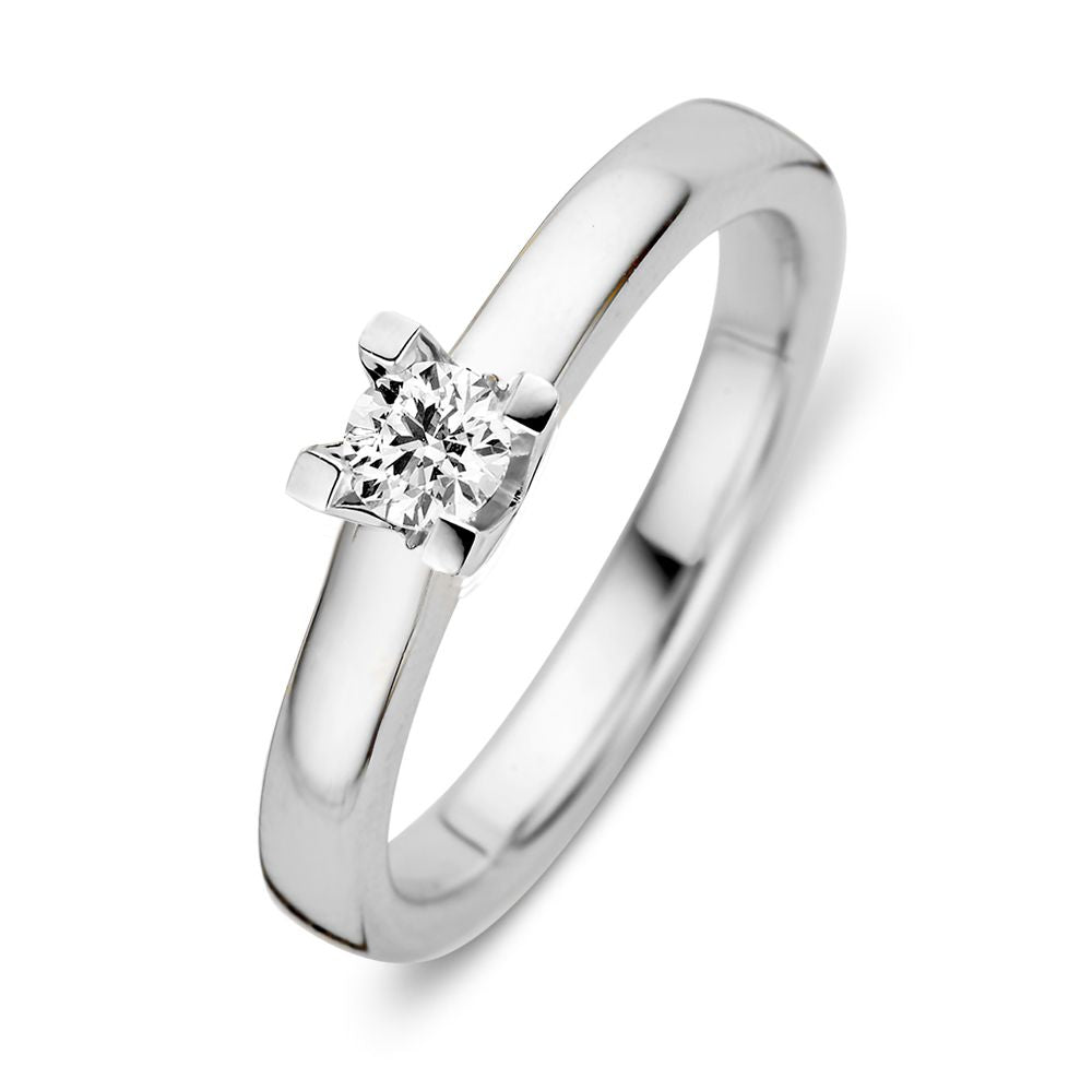 Ring aus 14 Karat Weißgold mit einem Brillanten von 0,19 Karat in moderner Form