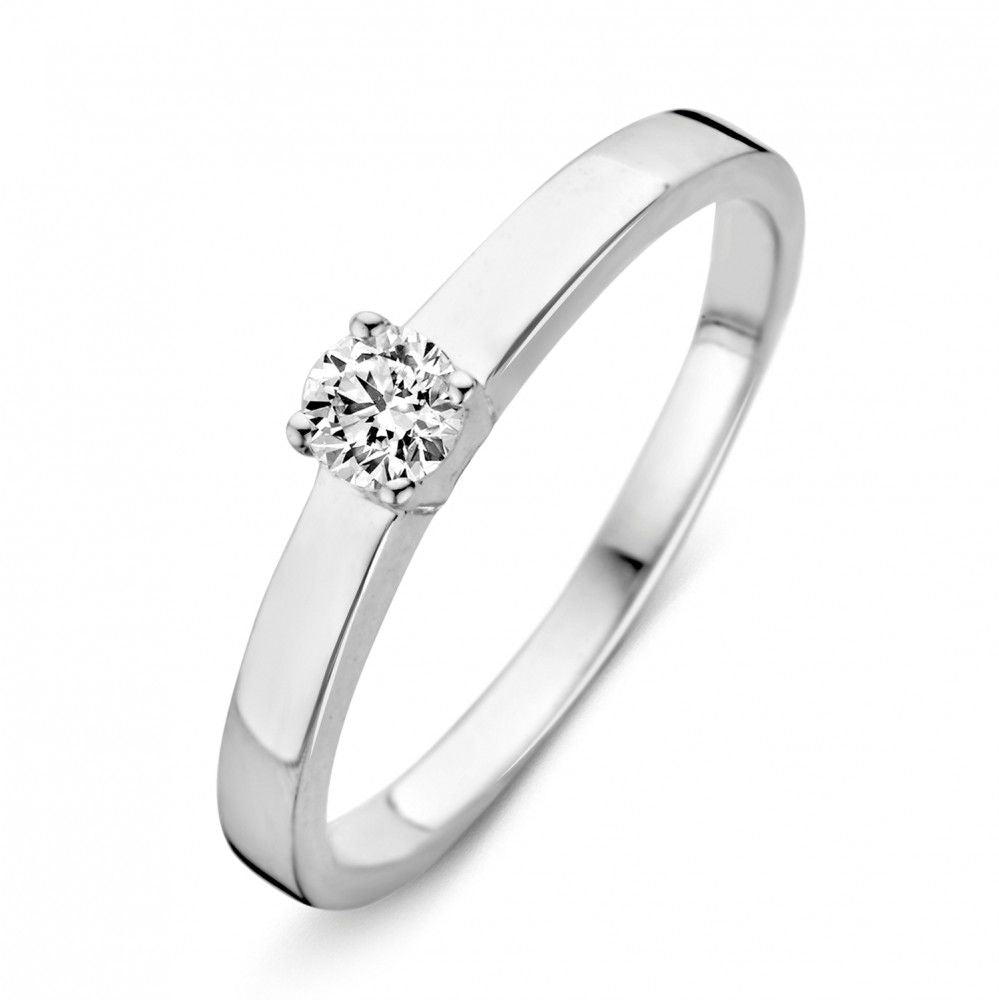 Ring aus Weißgold mit rundem Zirkonia, schlichte und zeitlose Form