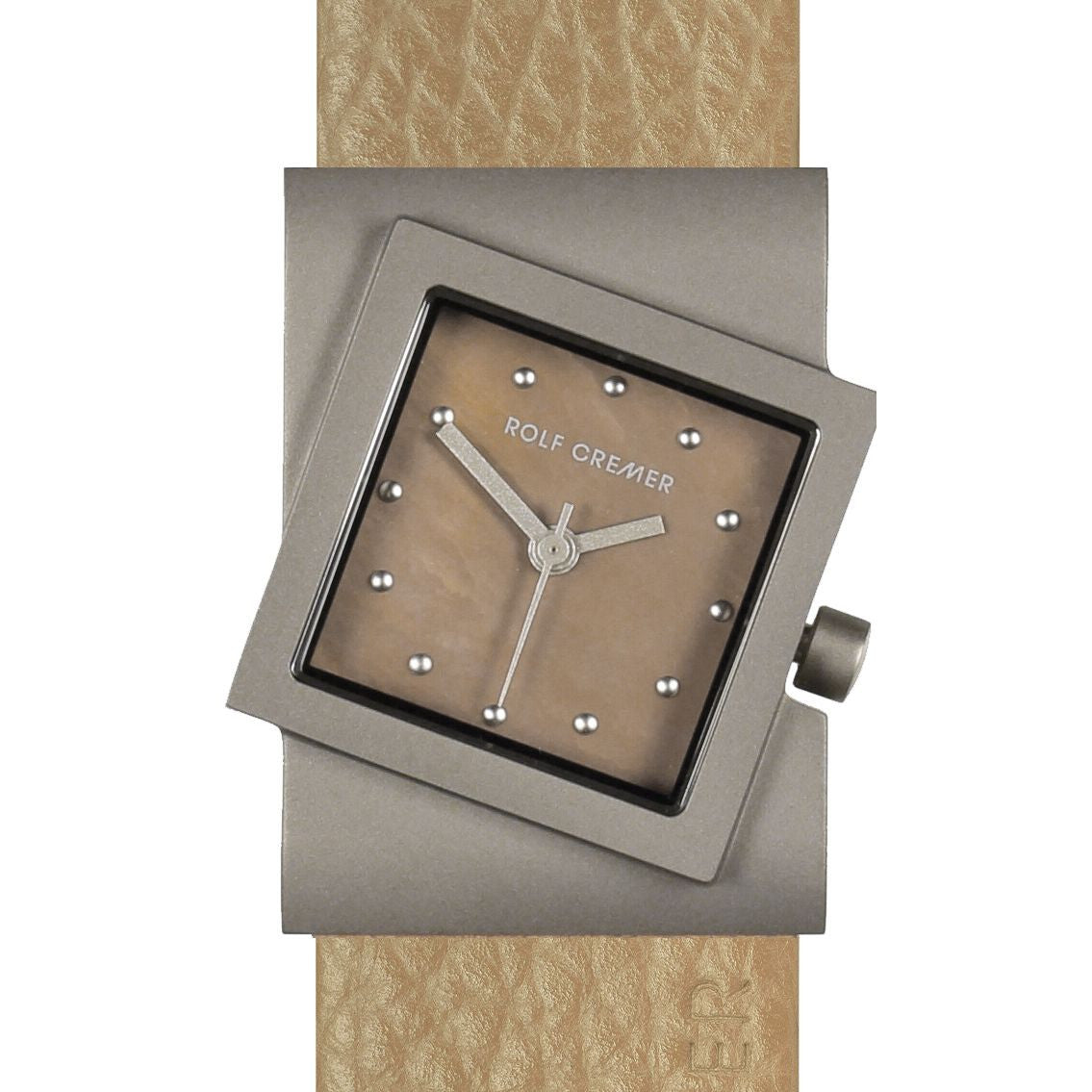 Quadratische Uhr mit braunem Zifferblatt, grauem Gehäuse und beigem Lederarmband
