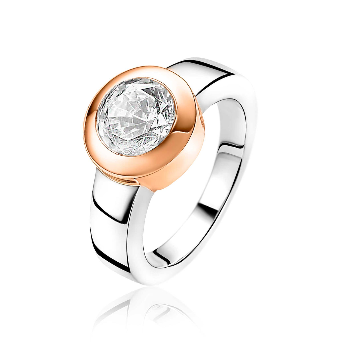 Ring mit rundem, klaren Edelstein und goldplattiertem, glänzendem Gehäuse